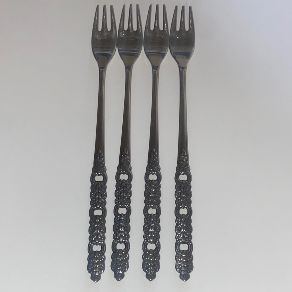 Vintage Oneida Stainless Cocktail/ Shrimp Set Of 4 Forks